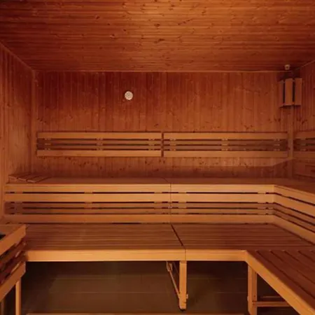 Horsky Wellness Ricky (Hradec Kralove)